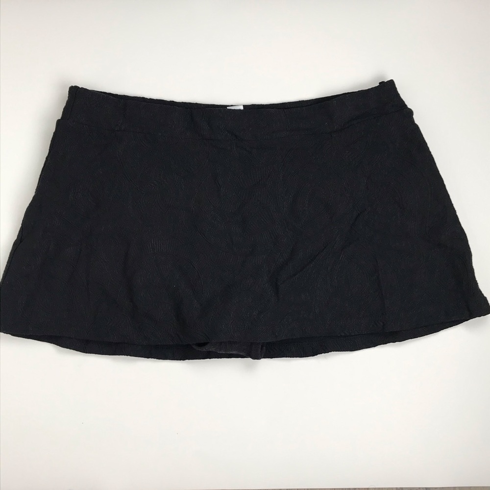 Black Pattern Skirt/Skort